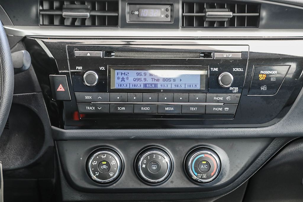 Thumbnail: 2015 Toyota Corolla - 13