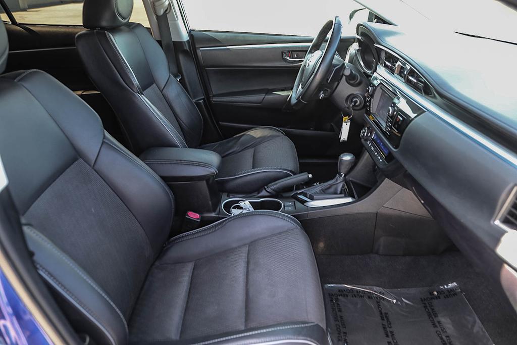 Thumbnail: 2015 Toyota Corolla - 10