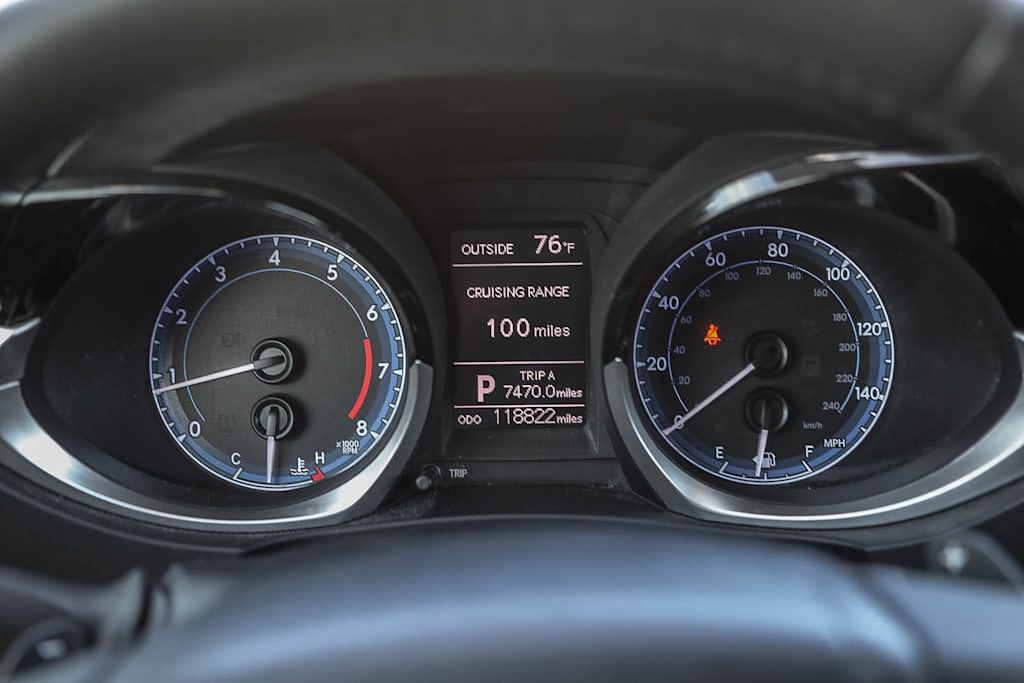 Thumbnail: 2015 Toyota Corolla - 16