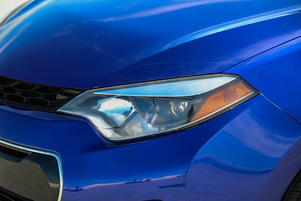 Thumbnail: 2015 Toyota Corolla - 6