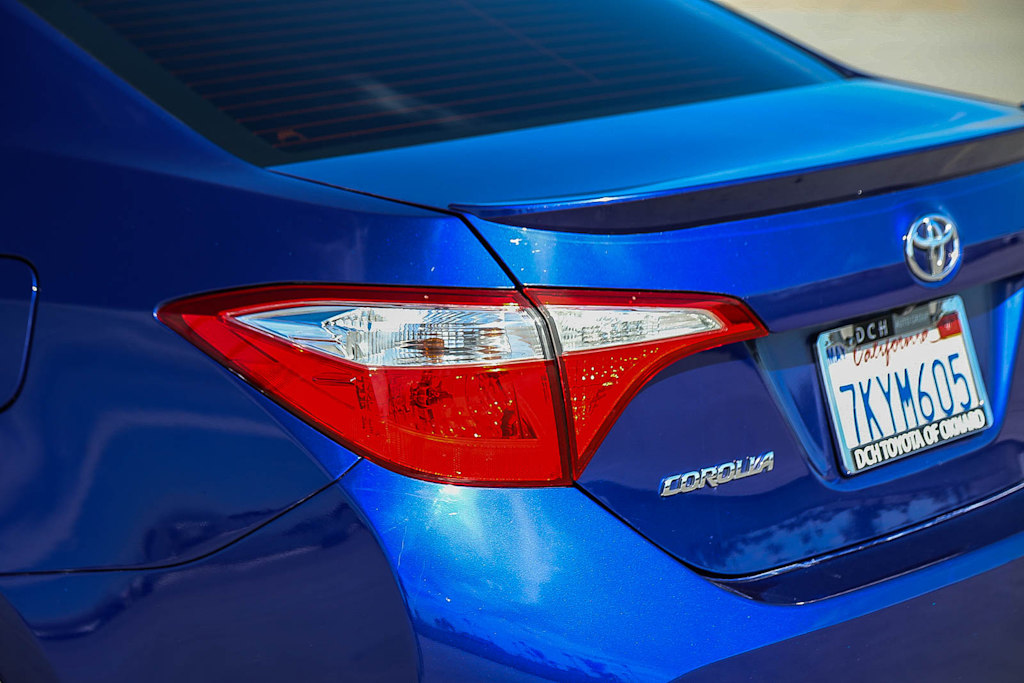 Thumbnail: 2015 Toyota Corolla - 20