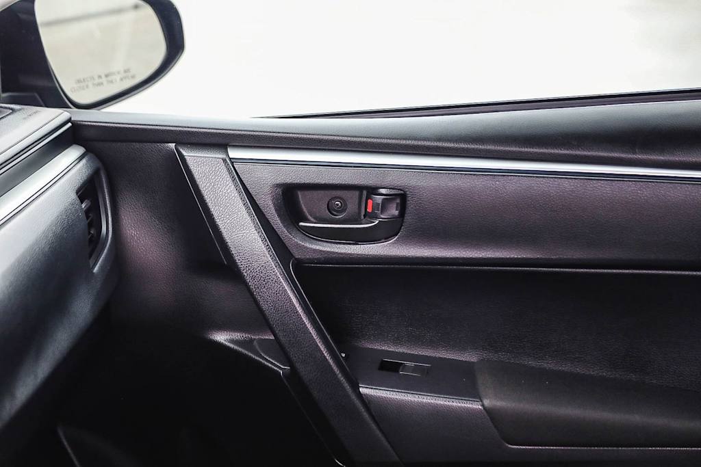 Thumbnail: 2016 Toyota Corolla - 24