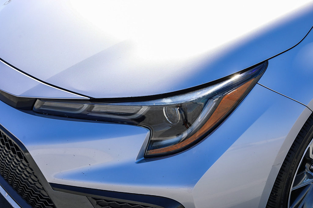Thumbnail: 2021 Toyota Corolla - 18