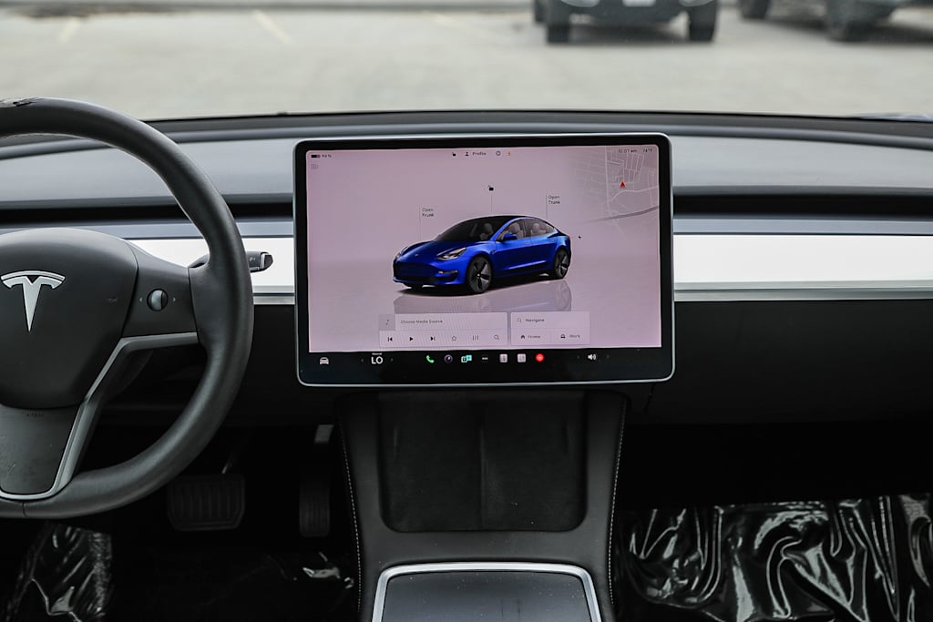 Thumbnail: 2023 Tesla Model 3 - 8
