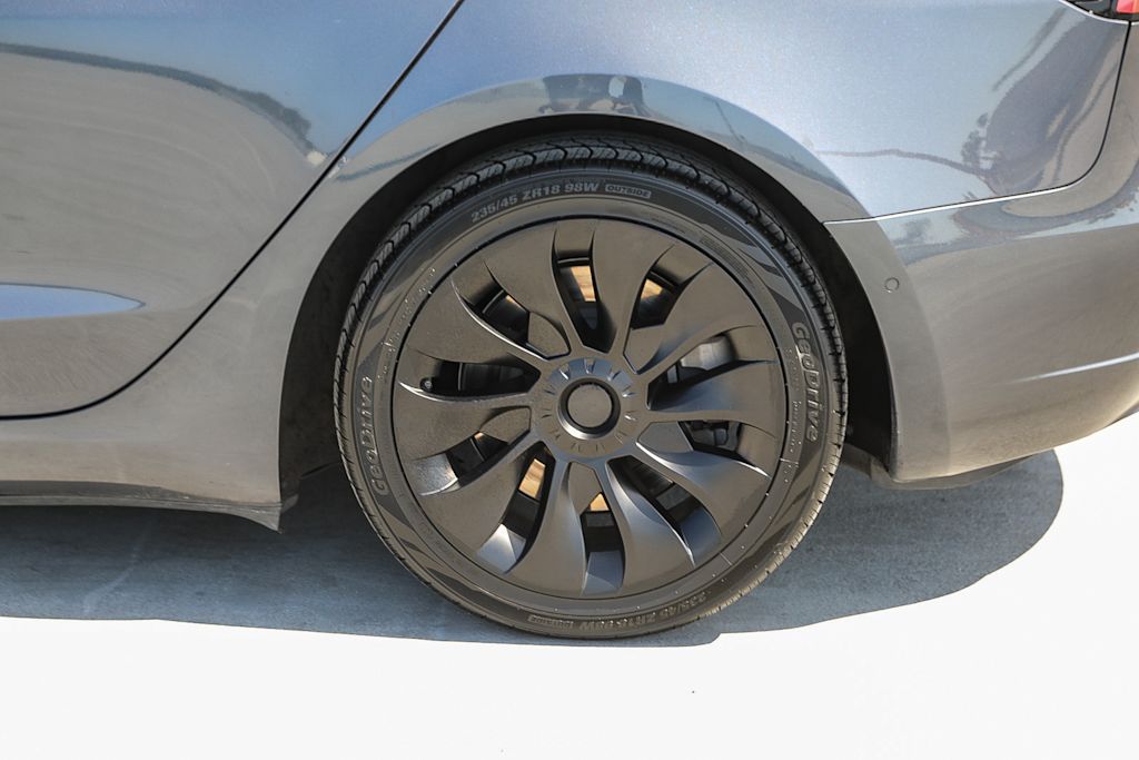 Thumbnail: 2021 Tesla Model 3 - 19