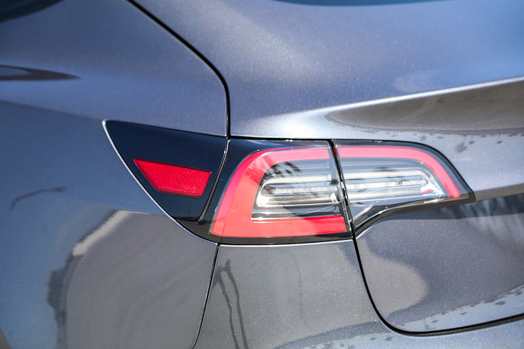 Thumbnail: 2021 Tesla Model 3 - 18