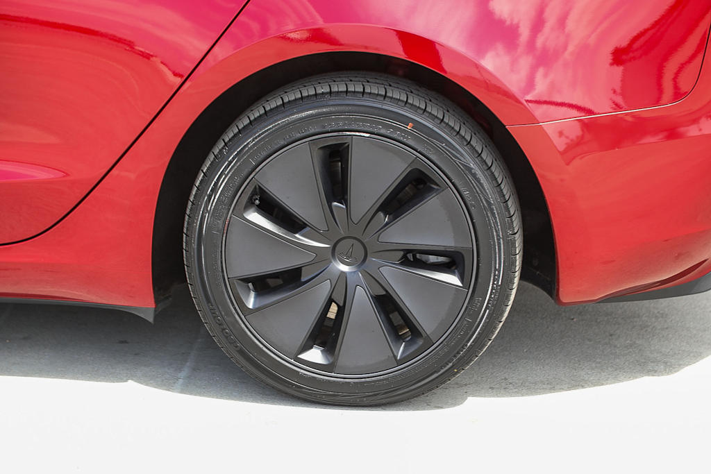 Thumbnail: 2024 Tesla Model 3 - 19