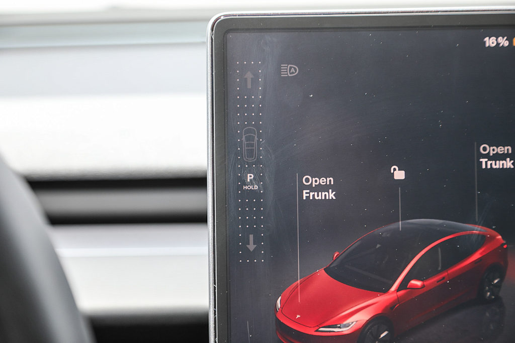Thumbnail: 2024 Tesla Model 3 - 21