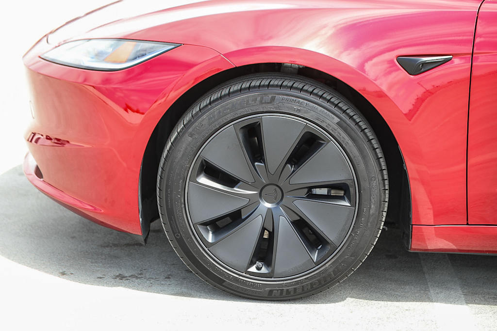 Thumbnail: 2024 Tesla Model 3 - 6