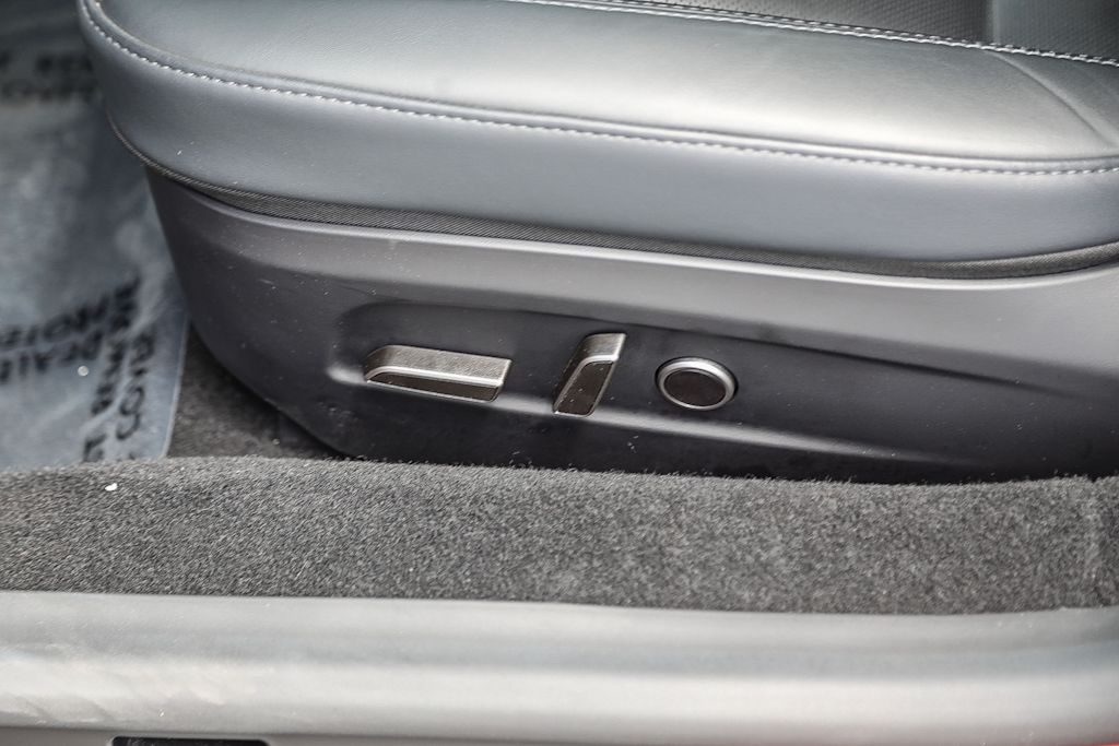Thumbnail: 2024 Tesla Model 3 - 20