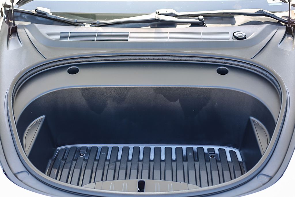 Thumbnail: 2021 Tesla Model 3 - 27