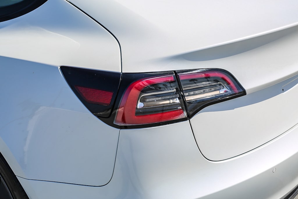 Thumbnail: 2021 Tesla Model 3 - 20