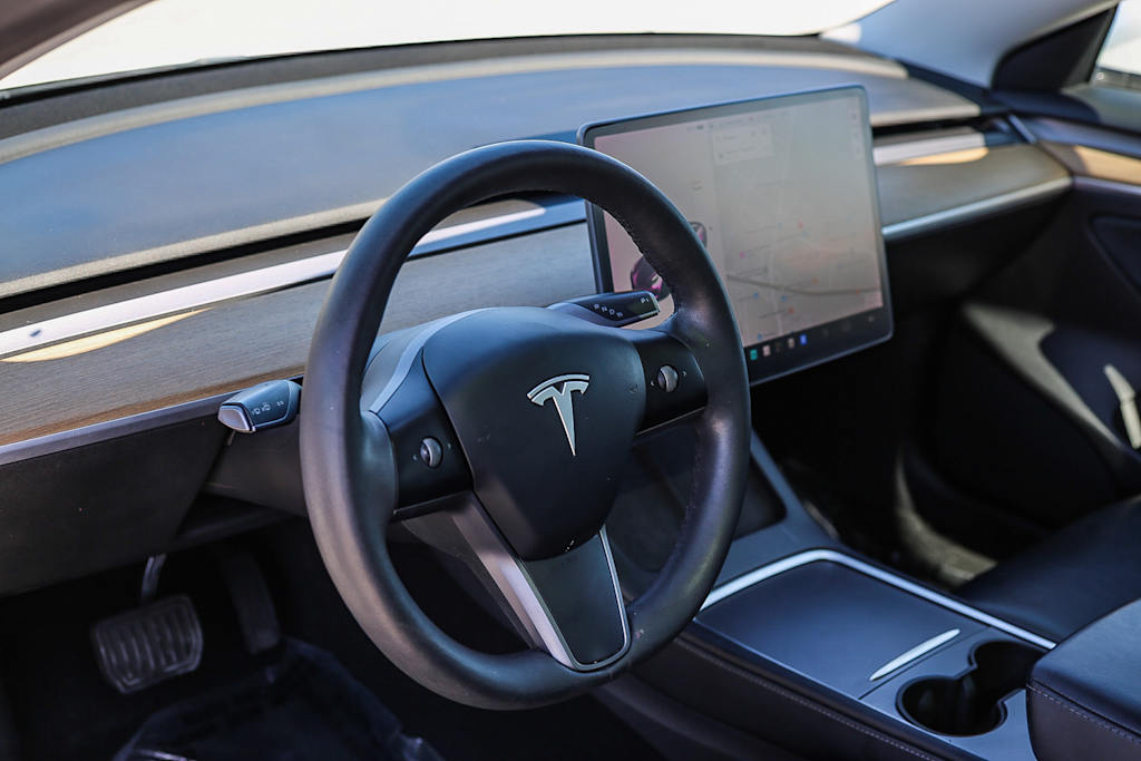 Thumbnail: 2021 Tesla Model 3 - 2