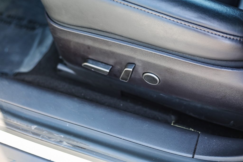 Thumbnail: 2021 Tesla Model 3 - 22