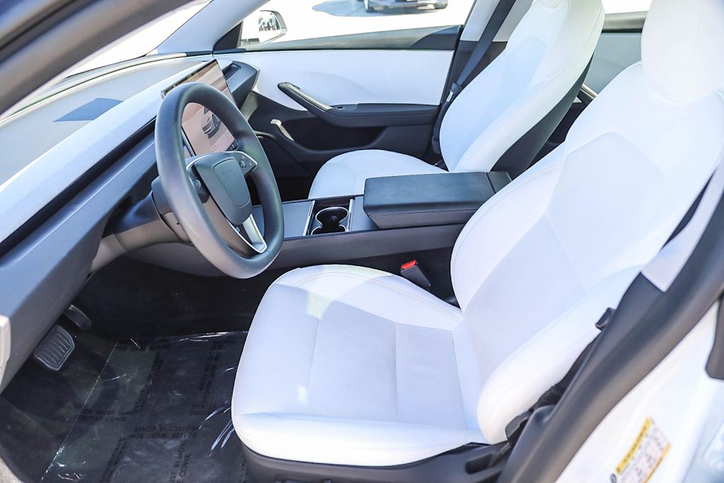 Thumbnail: 2025 Tesla Model 3 - 9