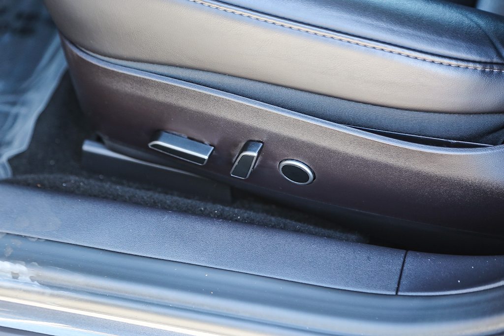 Thumbnail: 2023 Tesla Model 3 - 21
