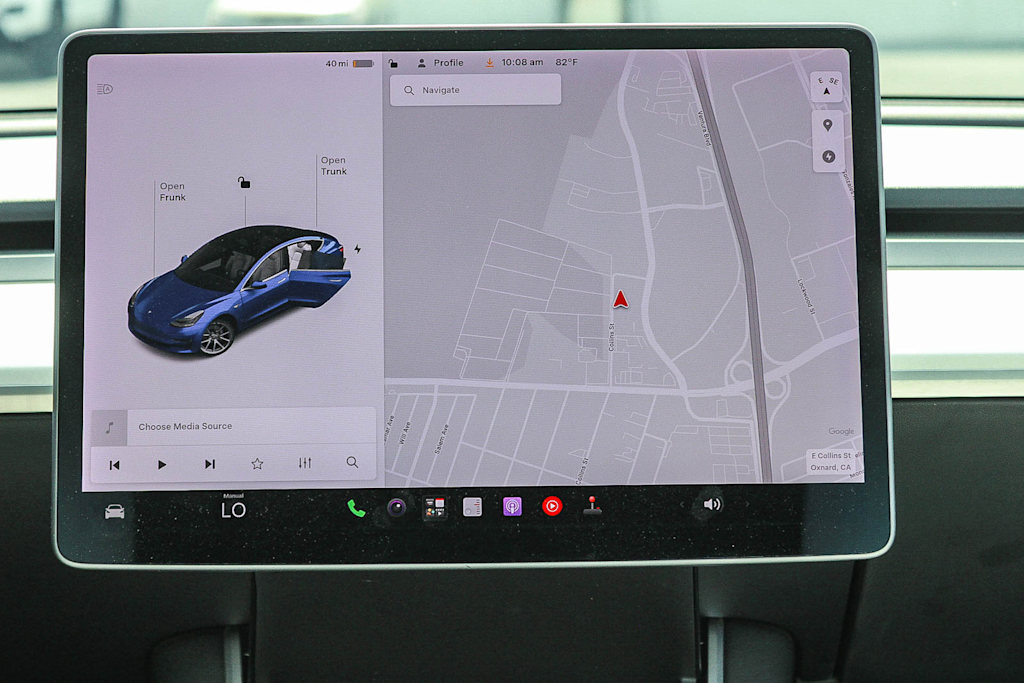 Thumbnail: 2018 Tesla Model 3 - 12