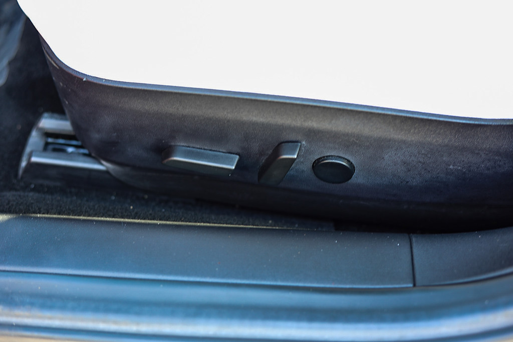 Thumbnail: 2018 Tesla Model 3 - 19