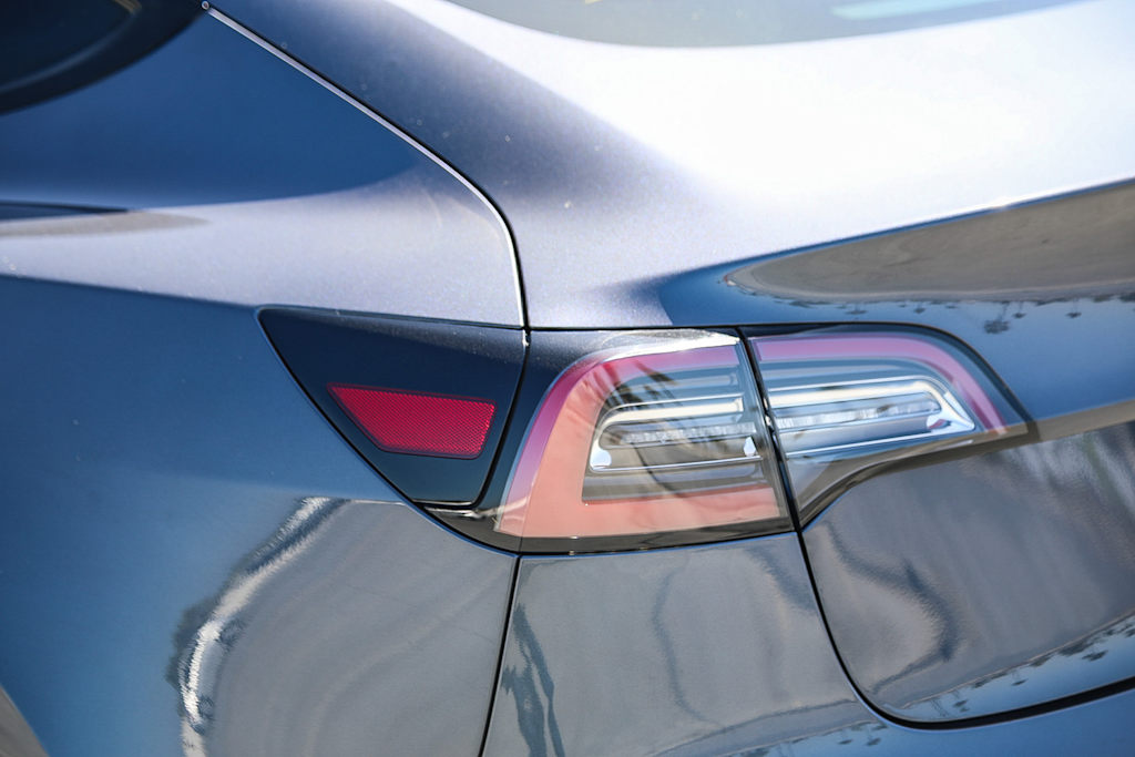 Thumbnail: 2022 Tesla Model 3 - 18