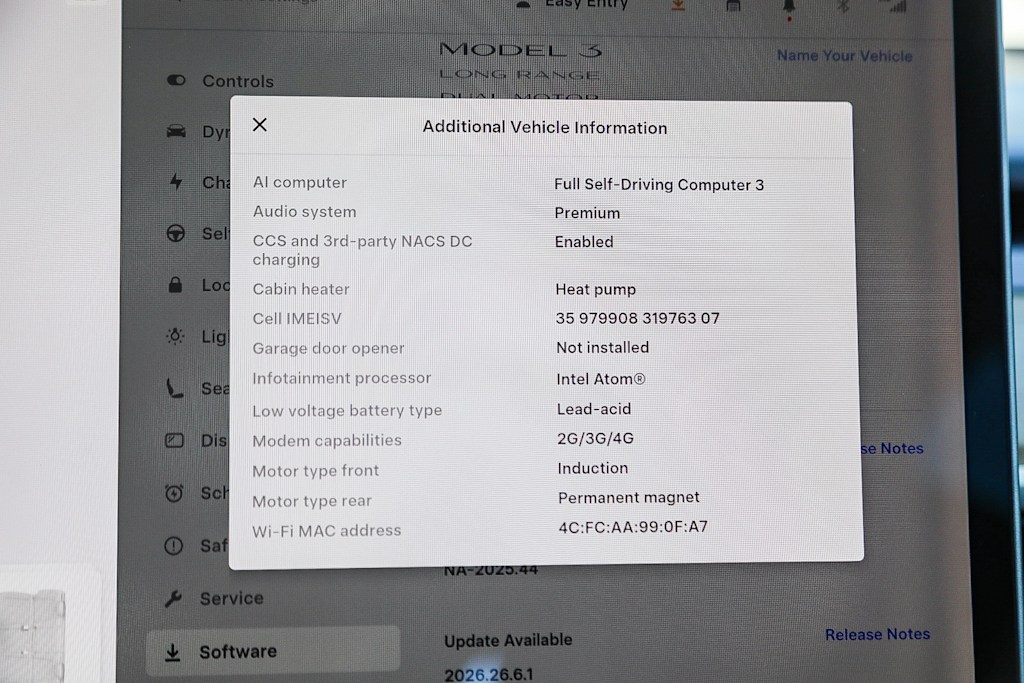 Thumbnail: 2021 Tesla Model 3 - 14