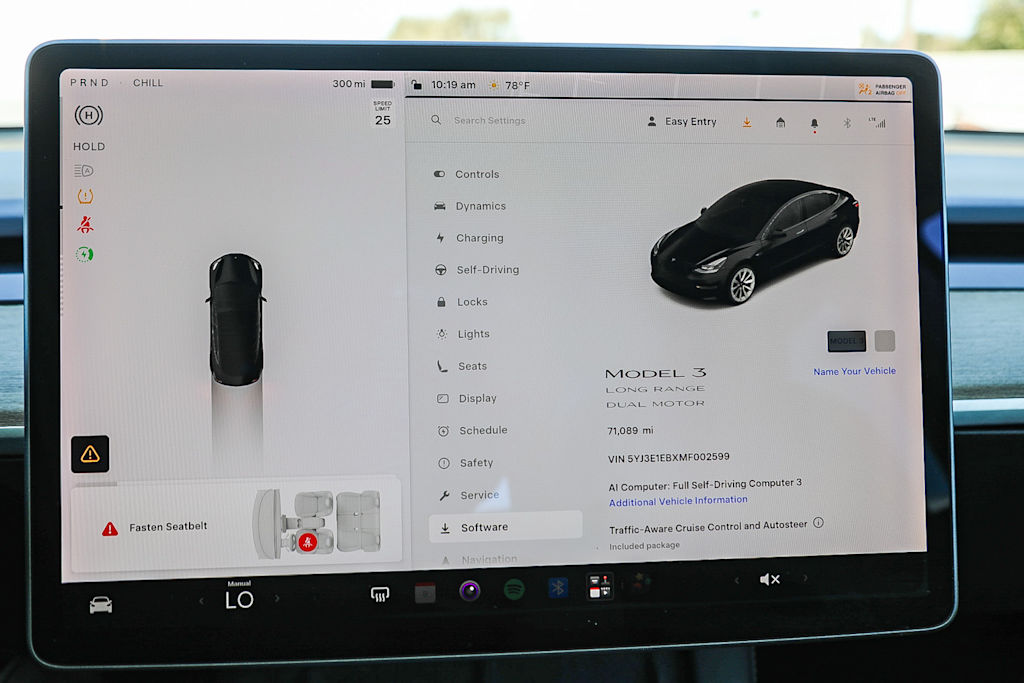 Thumbnail: 2021 Tesla Model 3 - 24