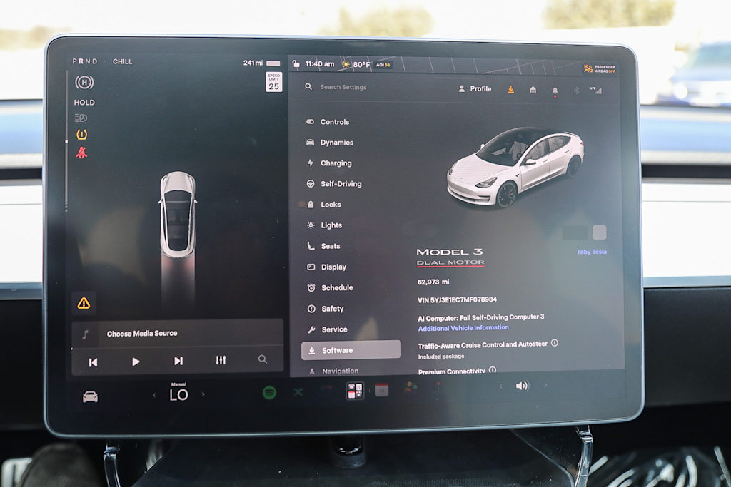 Thumbnail: 2021 Tesla Model 3 - 24
