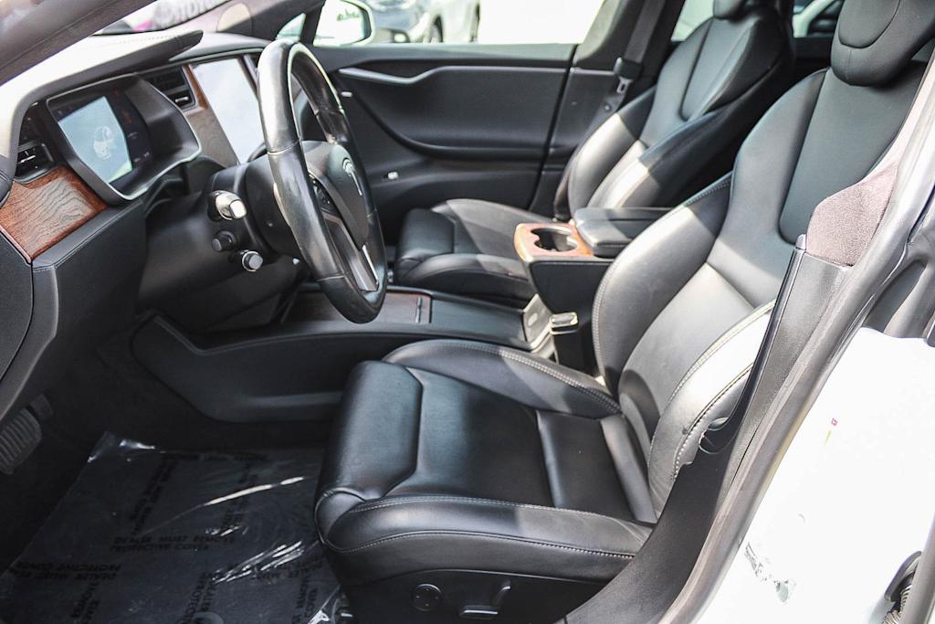 Thumbnail: 2019 Tesla Model S - 10