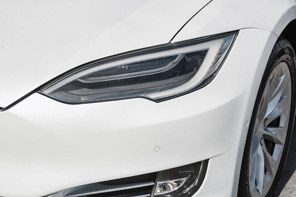 Thumbnail: 2019 Tesla Model S - 19