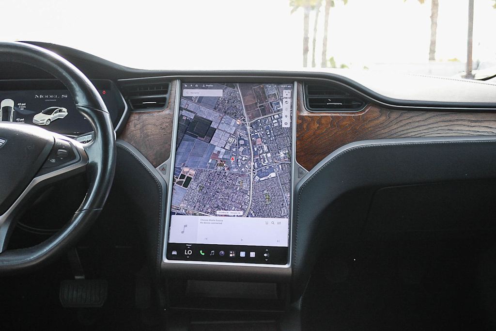 Thumbnail: 2019 Tesla Model S - 12