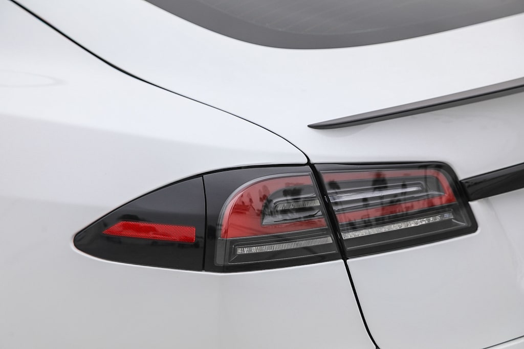 Thumbnail: 2023 Tesla Model S - 17