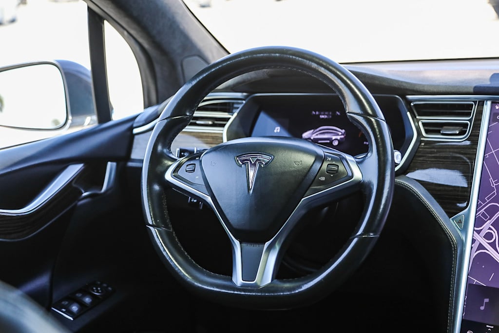 Thumbnail: 2016 Tesla Model X - 11