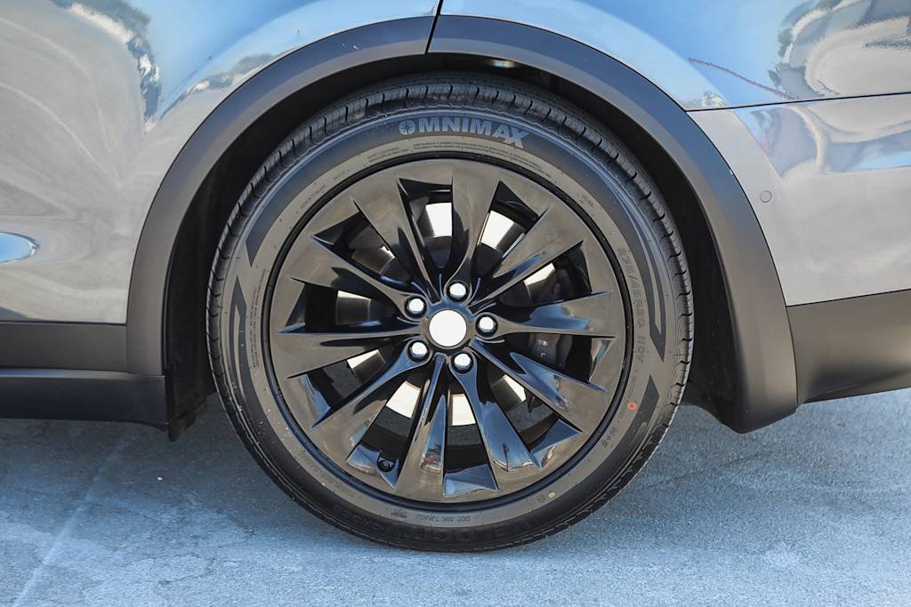 Thumbnail: 2016 Tesla Model X - 20