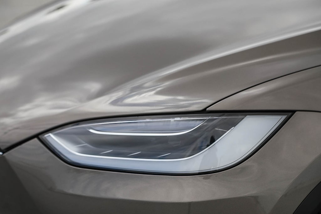 Thumbnail: 2016 Tesla Model X - 16