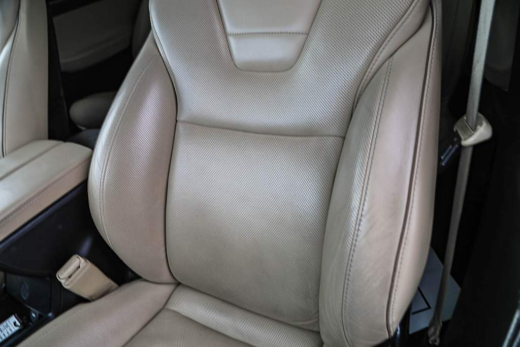 Thumbnail: 2016 Tesla Model X - 26
