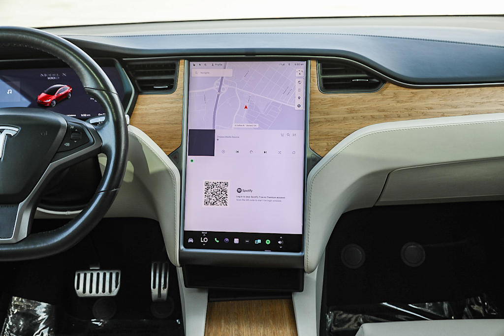 Thumbnail: 2019 Tesla Model X - 10