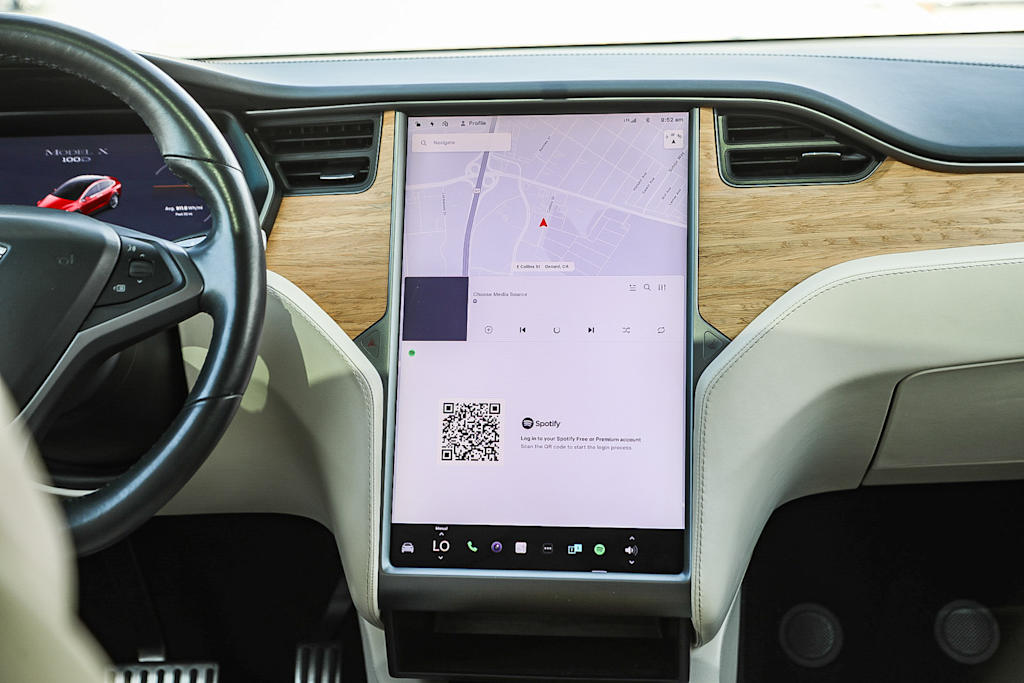 Thumbnail: 2019 Tesla Model X - 20
