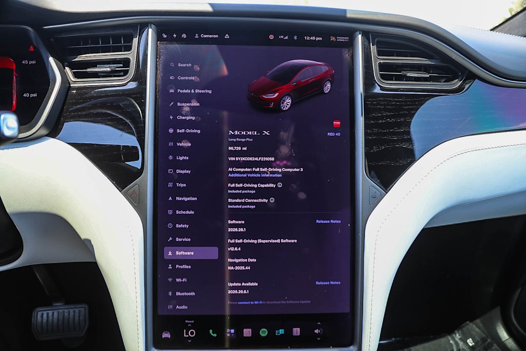 Thumbnail: 2020 Tesla Model X - 25