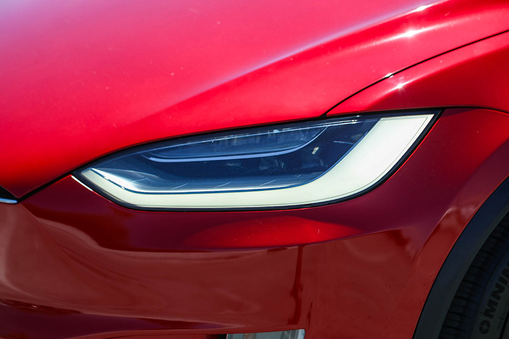 Thumbnail: 2020 Tesla Model X - 18