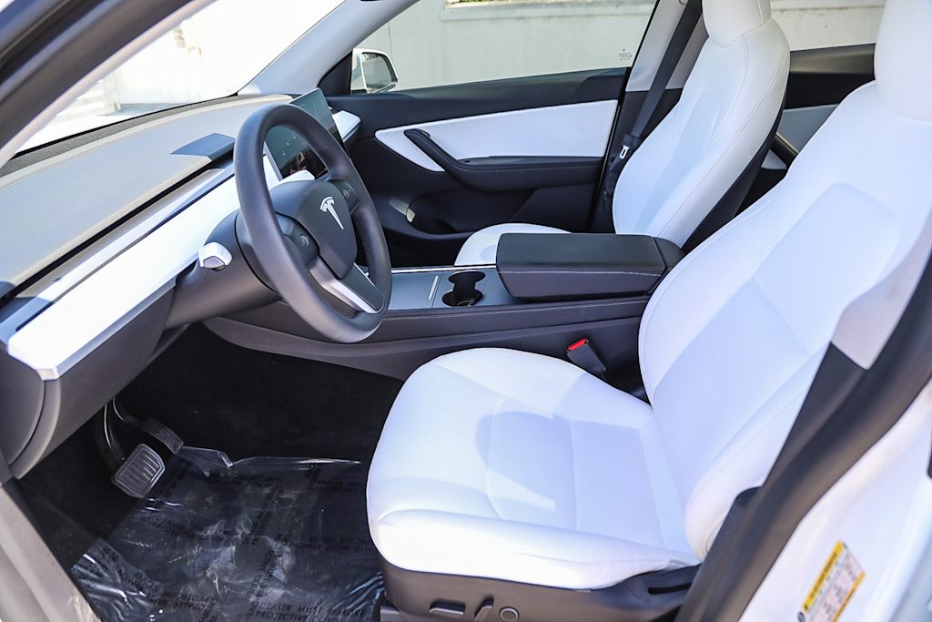 Thumbnail: 2021 Tesla Model Y - 9