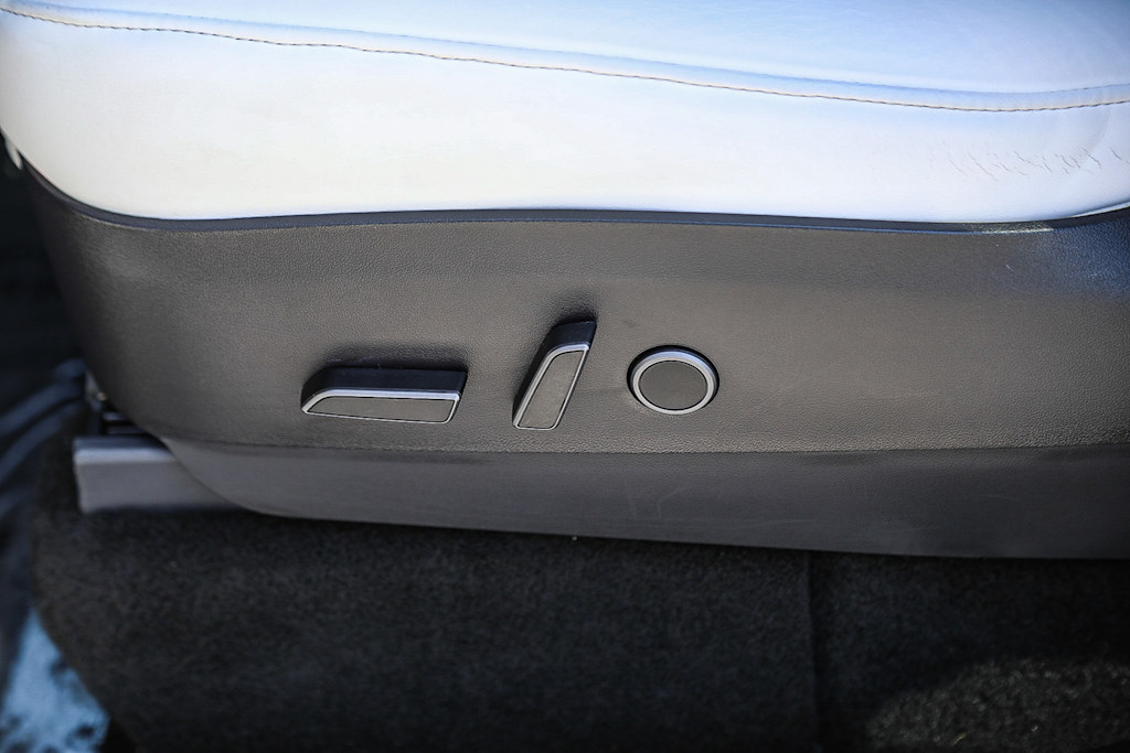 Thumbnail: 2021 Tesla Model Y - 20