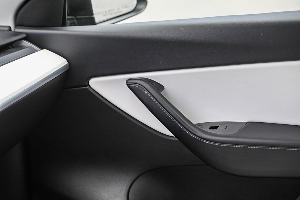 Thumbnail: 2020 Tesla Model Y - 22