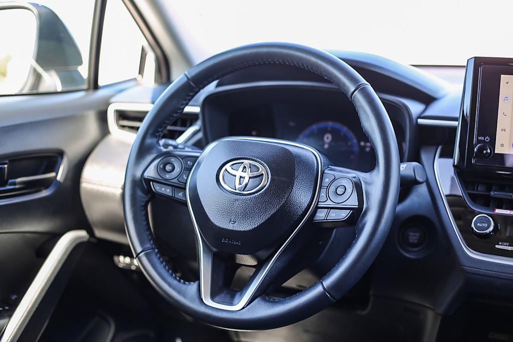 Thumbnail: 2026 Toyota Corolla Cross - 8