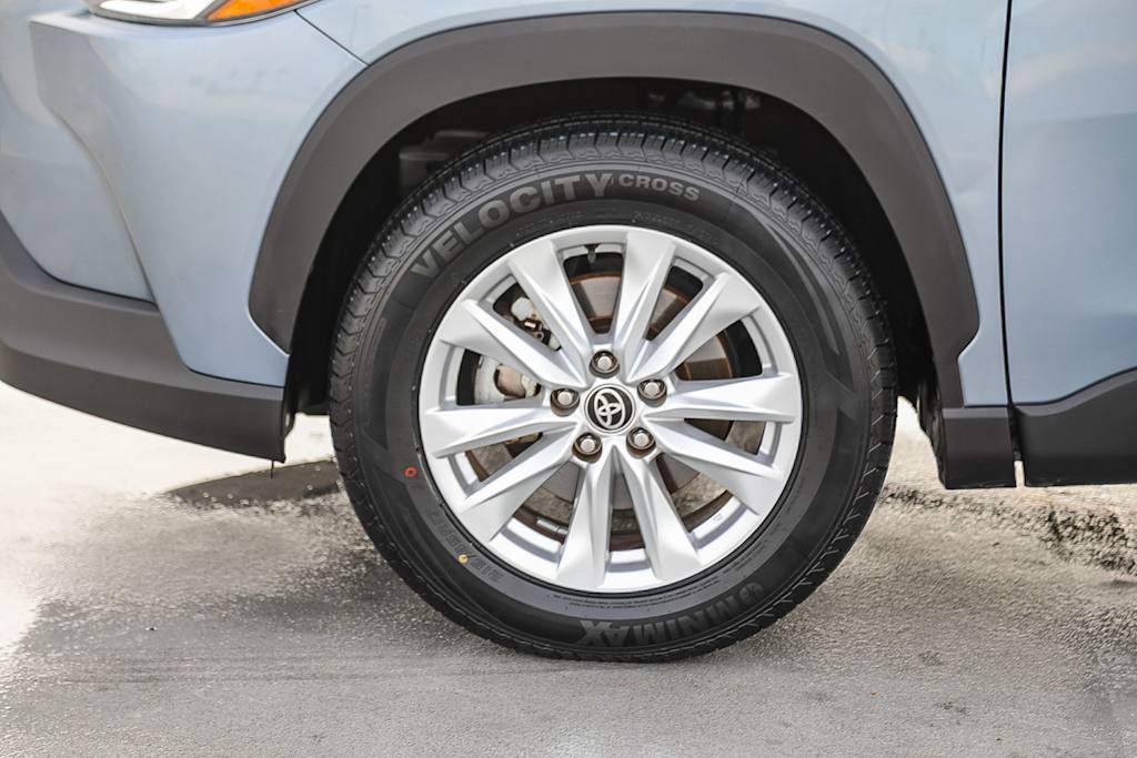 Thumbnail: 2023 Toyota Corolla Cross - 6