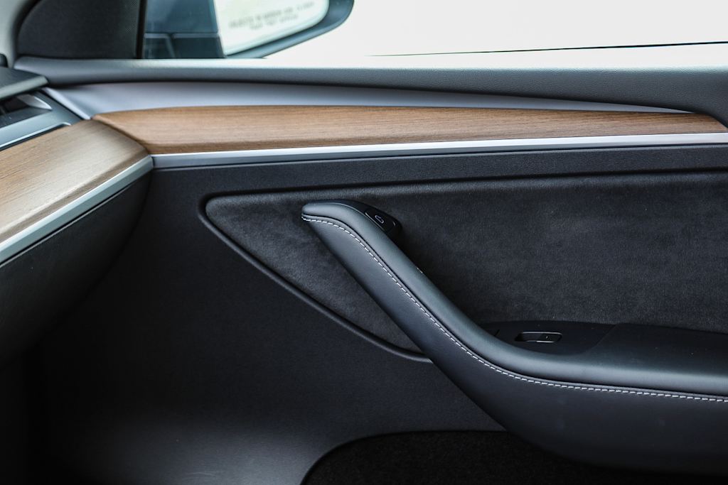 Thumbnail: 2023 Tesla Model Y - 22