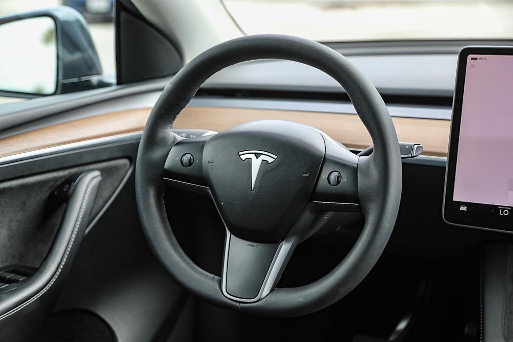 Thumbnail: 2023 Tesla Model Y - 11