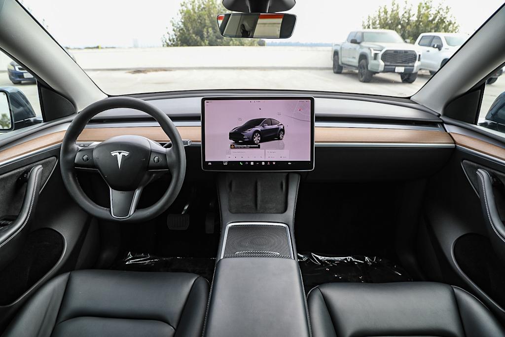 Thumbnail: 2023 Tesla Model Y - 2