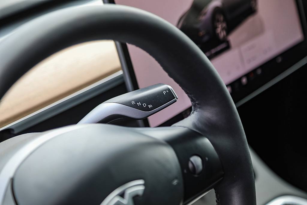 Thumbnail: 2023 Tesla Model Y - 21