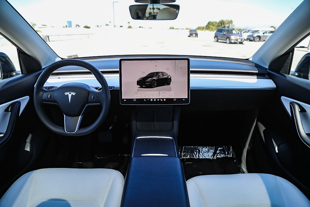 Thumbnail: 2022 Tesla Model Y - 2