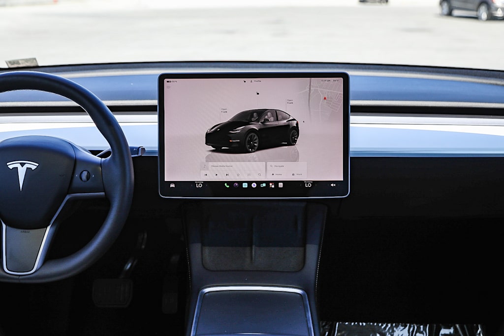 Thumbnail: 2022 Tesla Model Y - 7