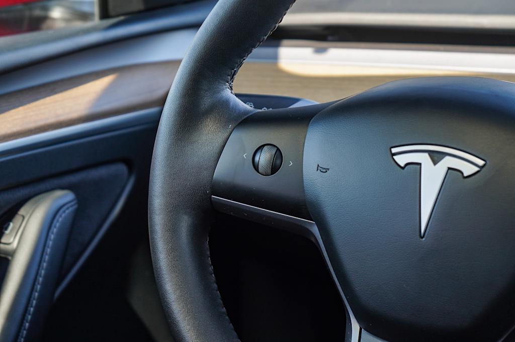 Thumbnail: 2023 Tesla Model Y - 20
